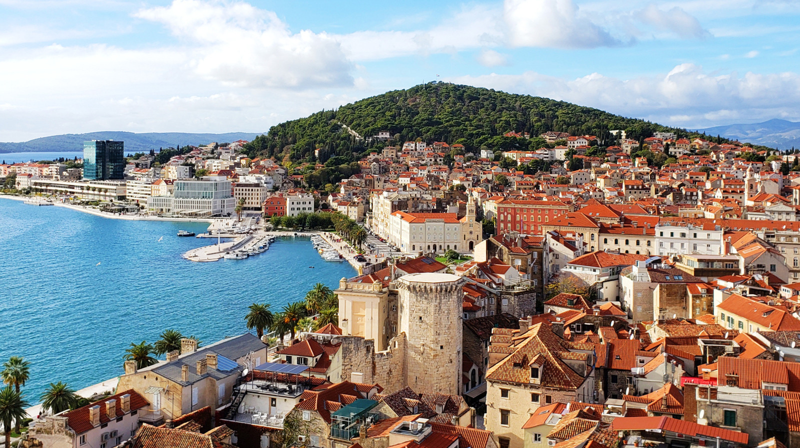 미국인들이 이 유럽 국가를 방문하기 전에 알아야 할 잠재적인 2026년 규칙